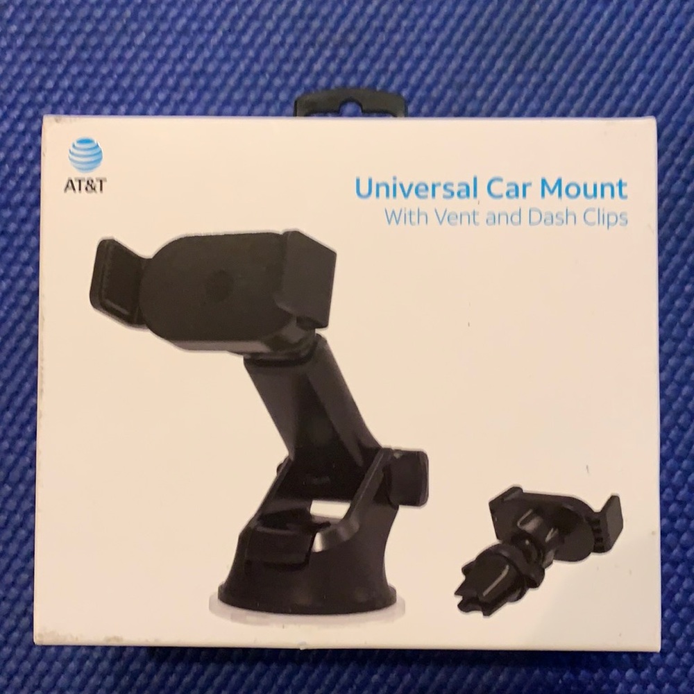 Universal car mount with vent & dash clips